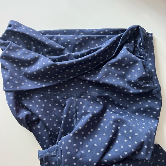 Nike • Ruched Waistband Navy Blue Polka Dot Leggings - Picture 5 of 12